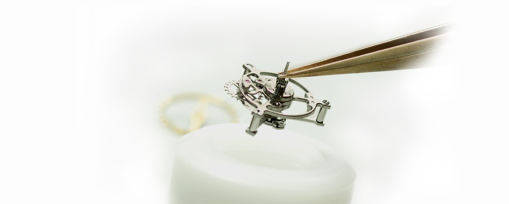 理查德米勒维修地址（理查德米勒机芯污垢）