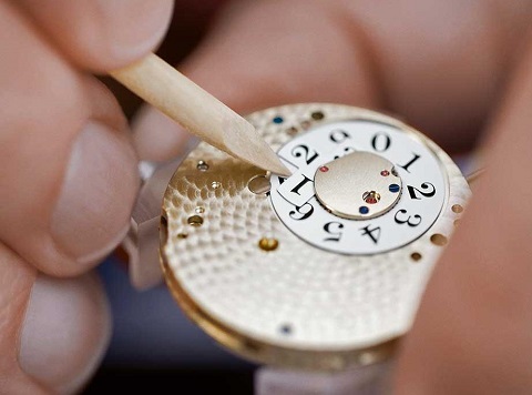 理查德米勒售后电话（理查德米勒发条坏了）